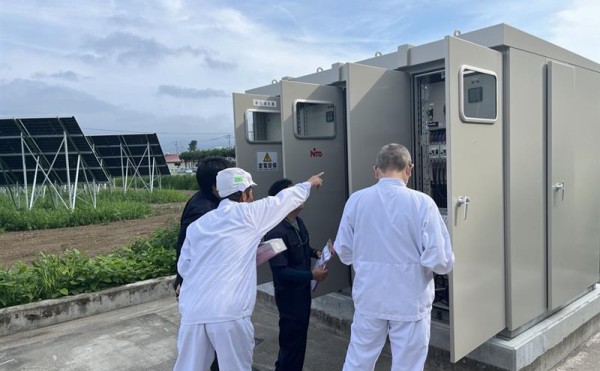 太陽光発電施設の引き渡しが完了しました！ 